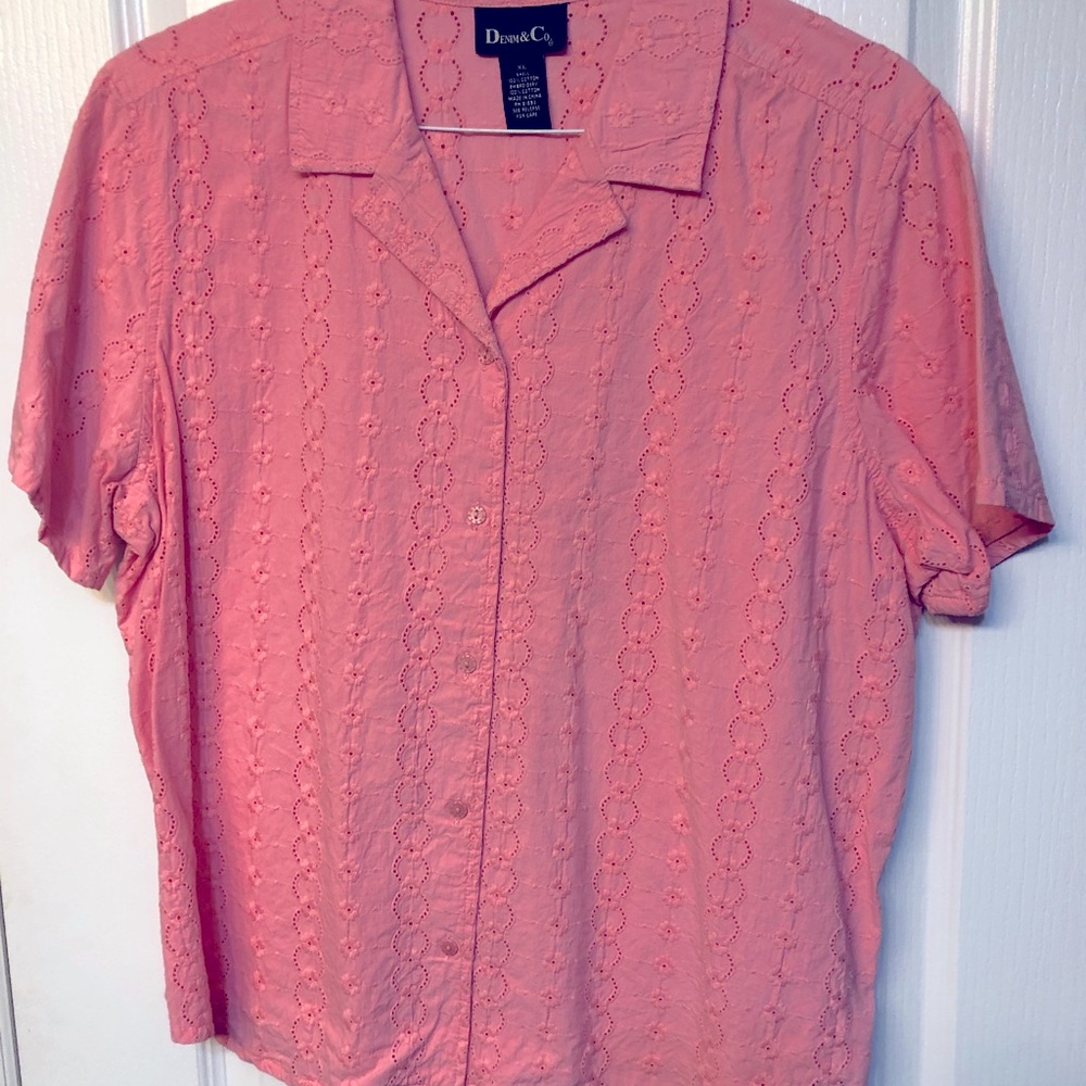Denim and Co XL pink eyelet camp shirt.